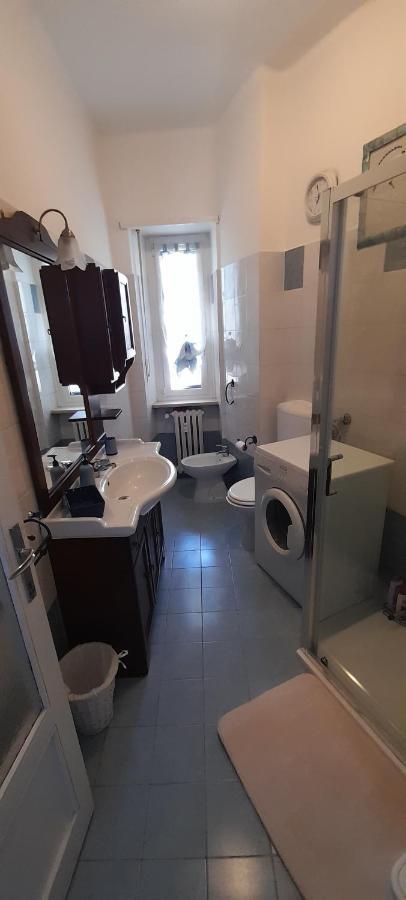 Bellissimo Alloggio Vicino Alla Metro Bengasi,Lino House Turin Luaran gambar